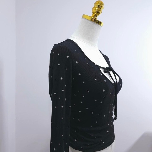 Black Star Print Keyhole Tie Front Long Sleeve Ribbed Knit Top Celestial - Picture 2 of 6